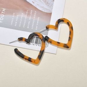 Fashion Tortoise Love Drop Earrings